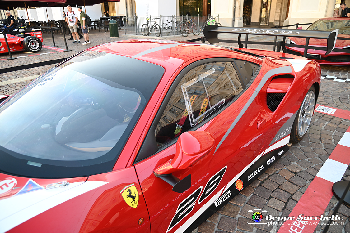 VBS_3762 - Autolook Week - Le auto in Piazza San Carlo.jpg